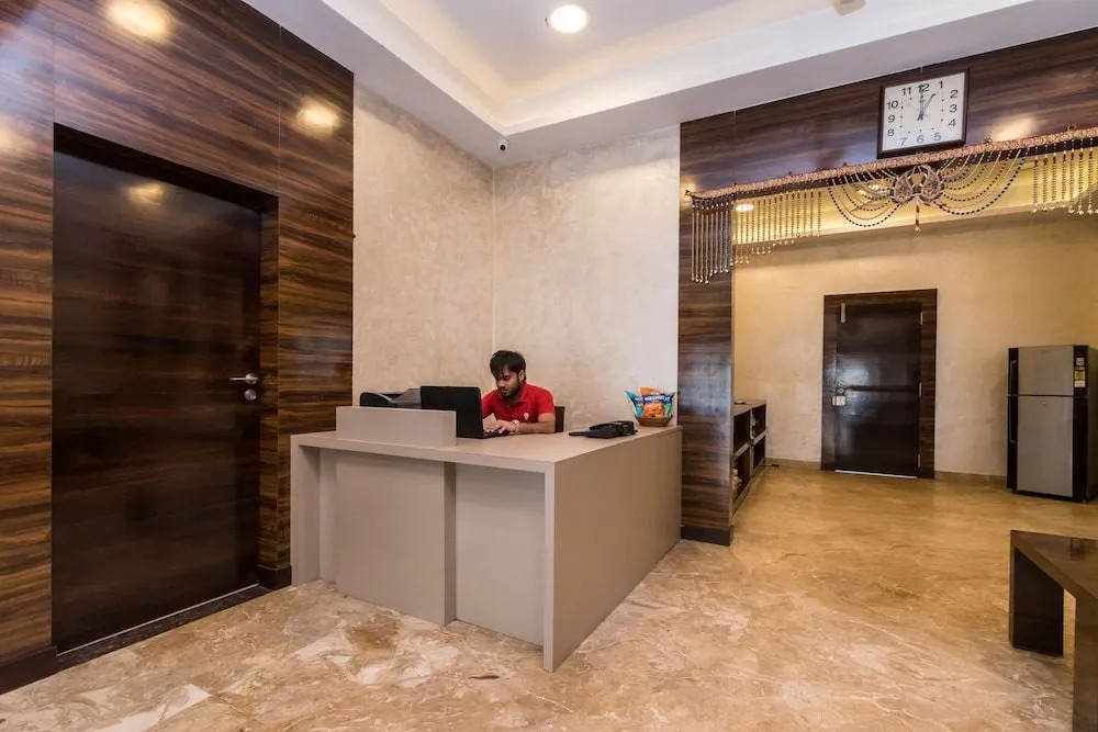 OYO 10921 Stay INN