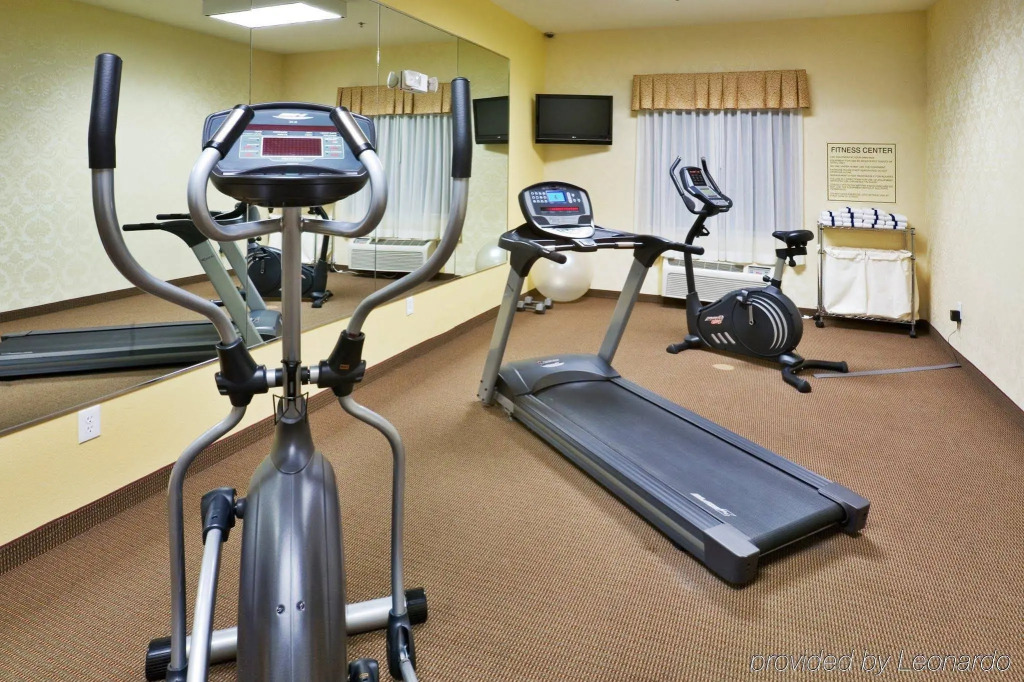 Holiday Inn Express Hotel & Suites New Boston by IHG