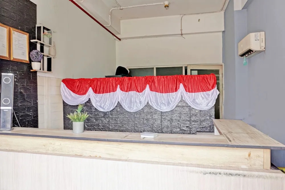 Collection O 92959 Apartement Sentraland Karawang By AT Room
