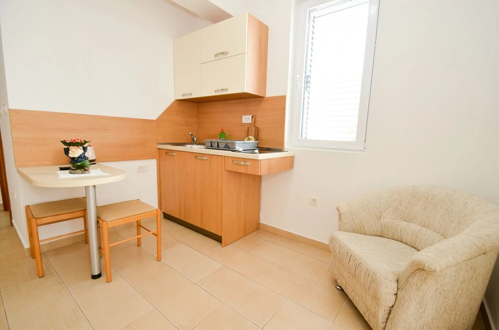 Apartments Ivanovic - Studio With Balcony and sea View