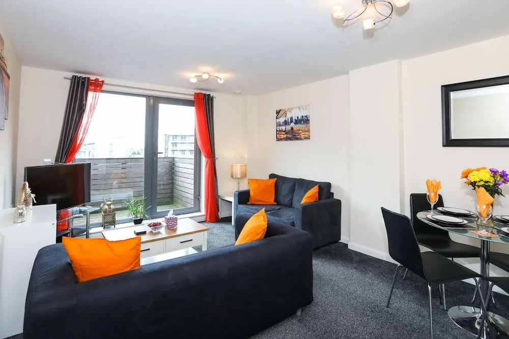 Skyline City Centre Luxury Apartment