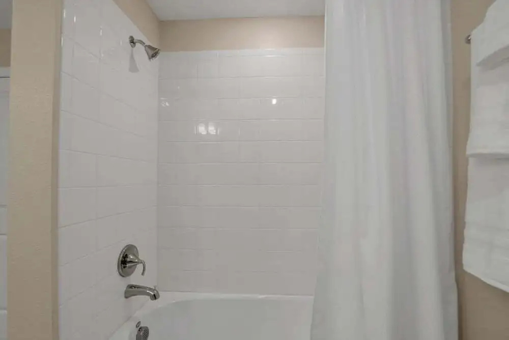 Precious Condo 8min to Disneyworld Resort Access St105