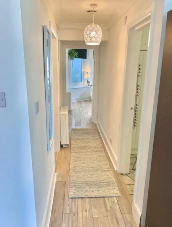 Stunning 3-bed Apartment in Ventnor