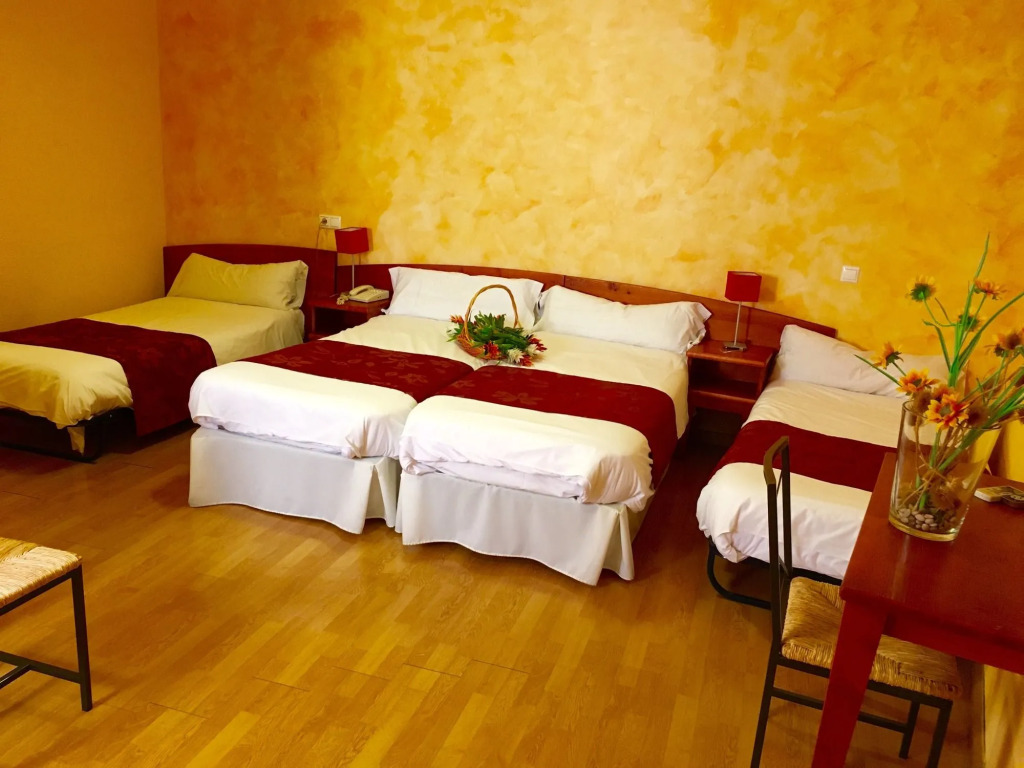 Hostal Restaurante Puerta del Alcázar