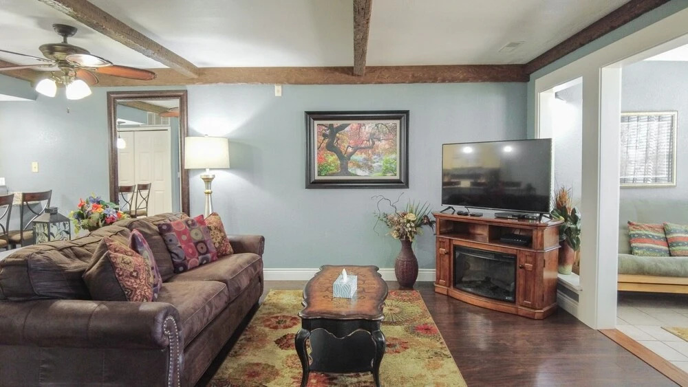 Club A-6 2 Bedroom Condo
