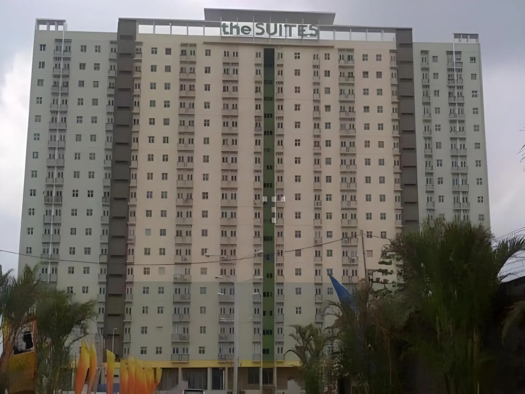 OYO Life 2517 Apt the Suites Metro by Prisma