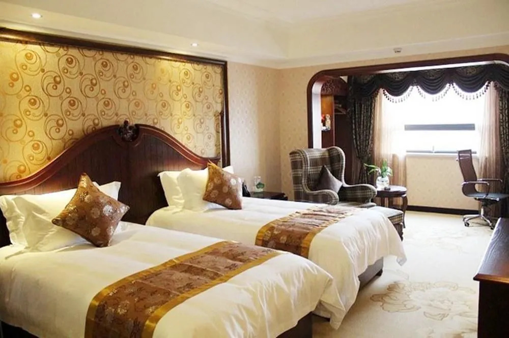Yijia Hotel