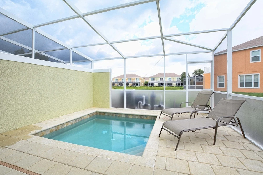 Serenity - 3 Bed Townhouse w/splashpool-5105SY