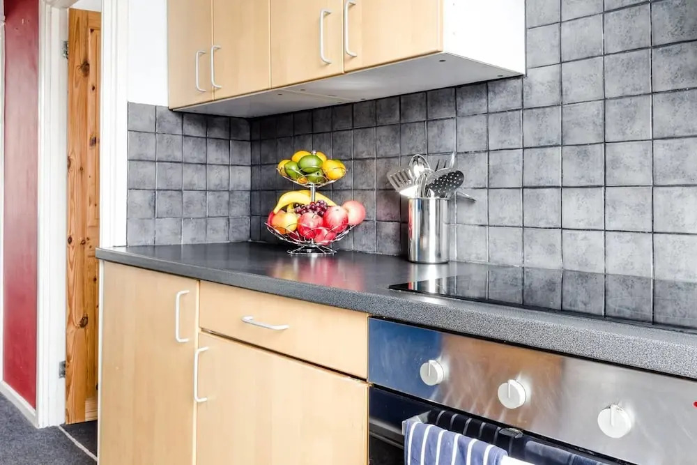 Ideal 2 Bedroom In Well Connected Stratford