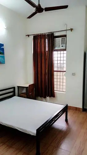 Sahara Guest House