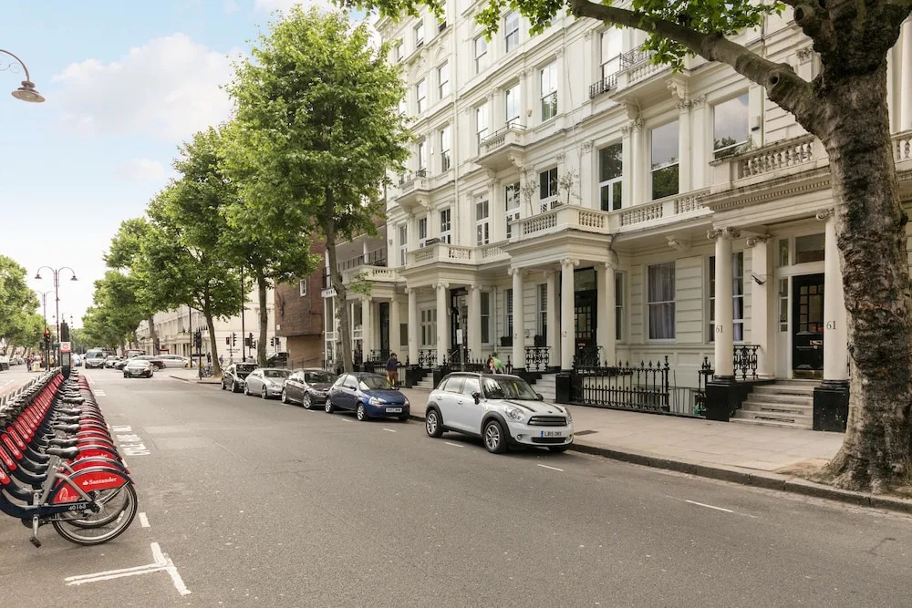 Urban Chic - Queens Gate
