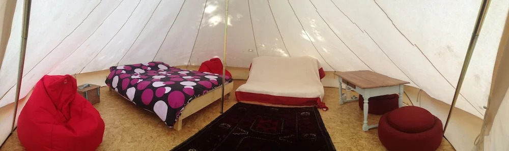 Green Tree Glamping