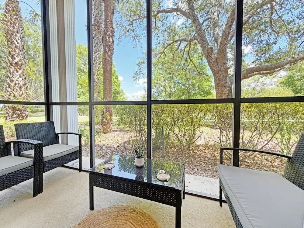 Pelican Paradise 3 Bedroom Condo