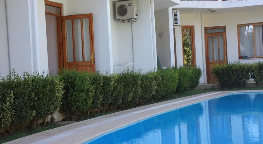 Sehrazat Hotel