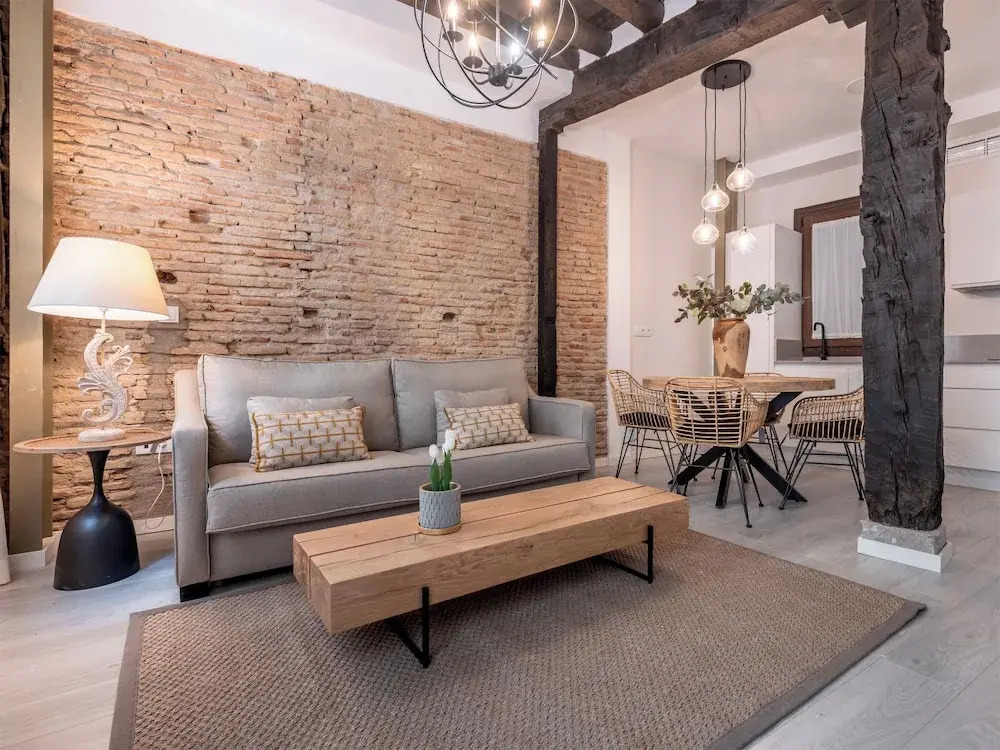 Apartamentos Puerta Elvira Suites 3000
