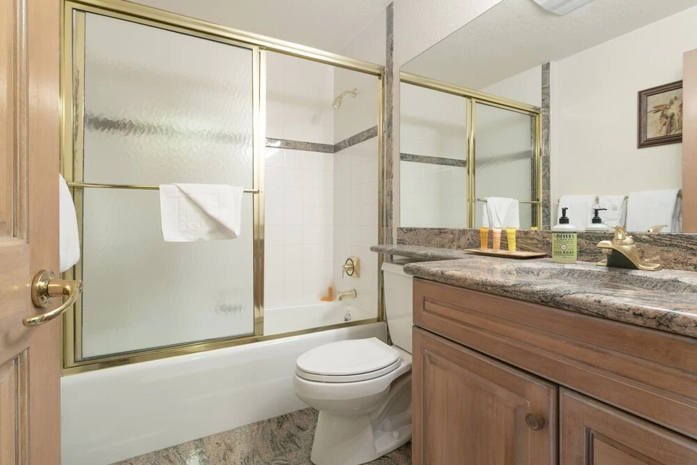 Sunvail Condos 31e 3 Bedroom Condo by RedAwning