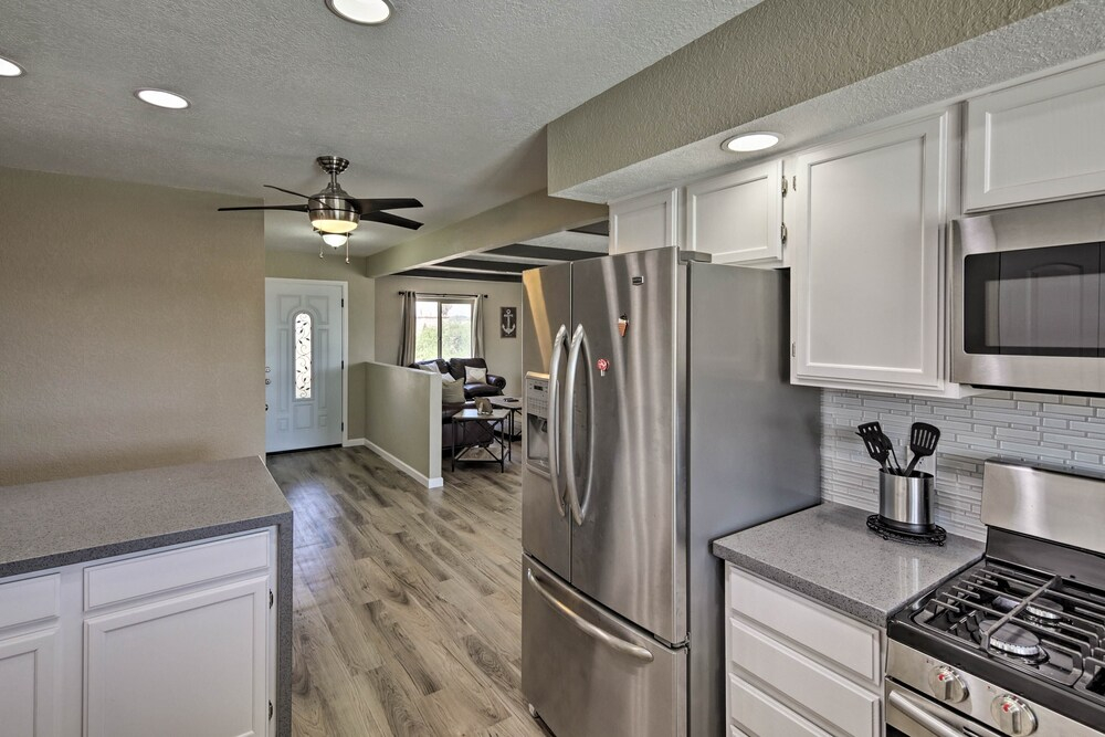 Near Marina: Home w/ Pool & Views in Lake Havasu!