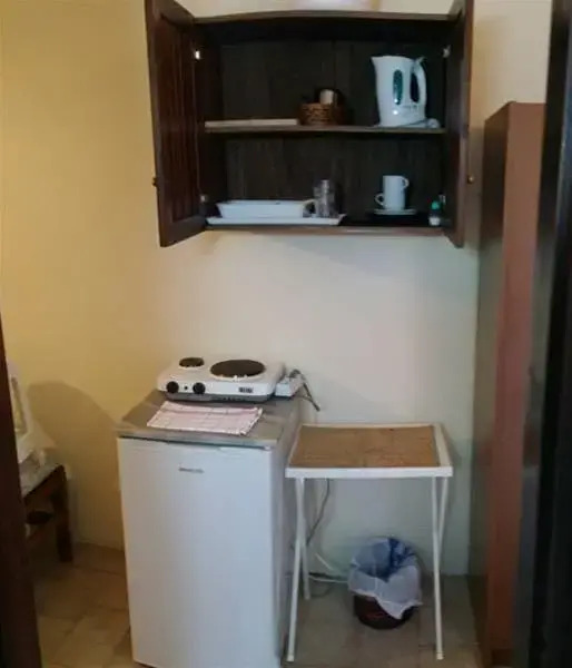 Arias House