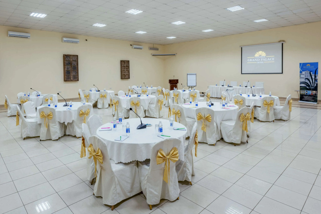 Golden Tulip Stone Town Boutique