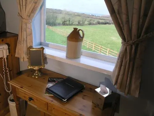 Woodlands Country House