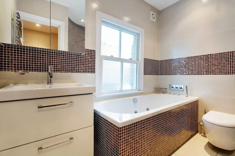 Southfields Hideaway