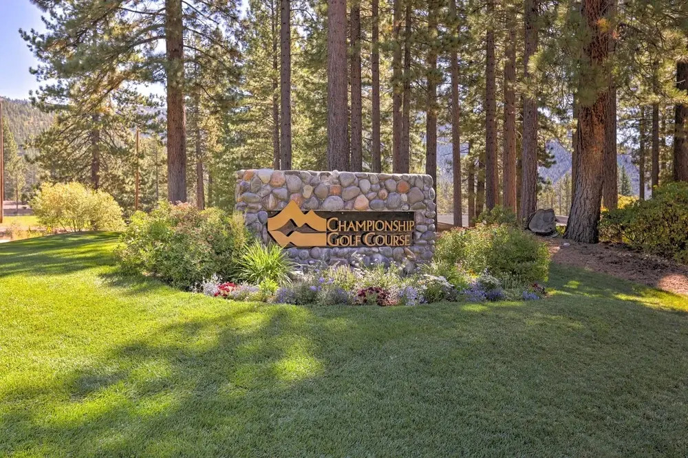 3 Mi to Lake Tahoe: Quiet Incline Village Cabin