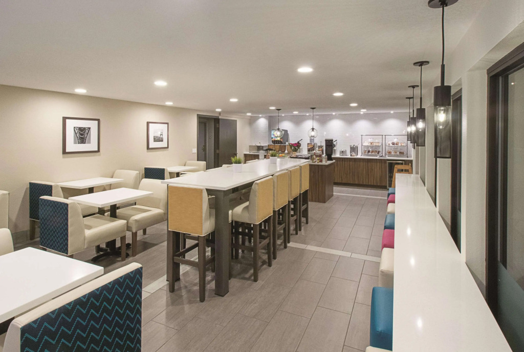 La Quinta by Wyndham Portland NW