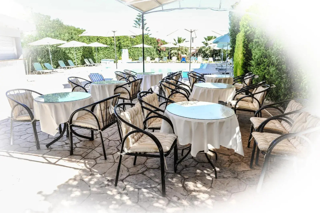 Valentino Hotel