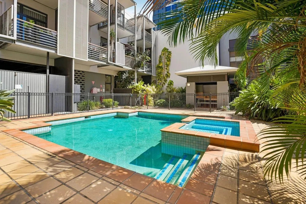 Peaceful 1-bed Apartment Near Brisbanes Heart