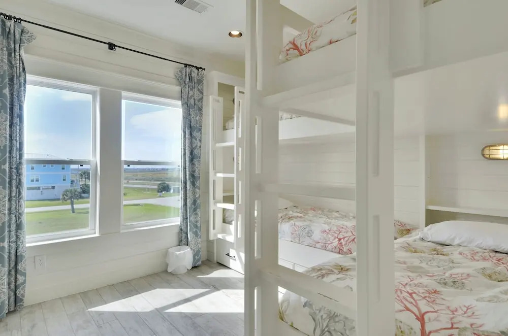 Beachside Haven