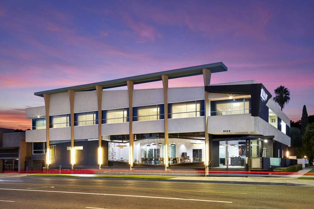 Elan Hotel