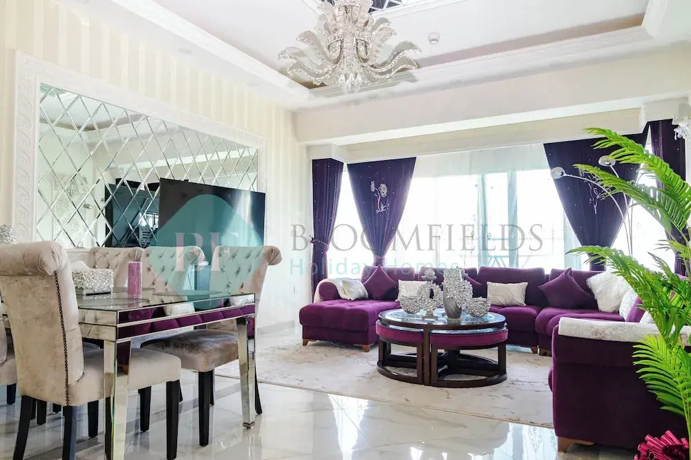 Bloomfields Grandeur 3BR in Wave Tower