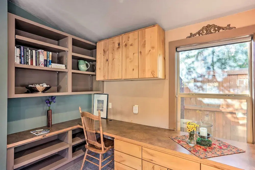 Charming Studio With Patio - 2 Mi to Dtwn Boise!