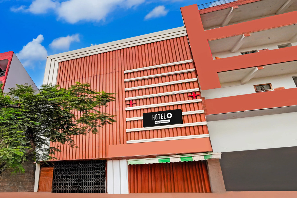 Hotel O Sector 121 Gaur City Mall Noida Formerly Royal FNG