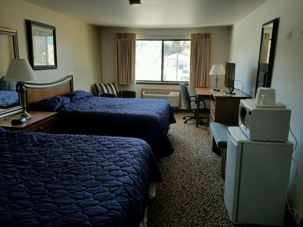 Lupine Inn