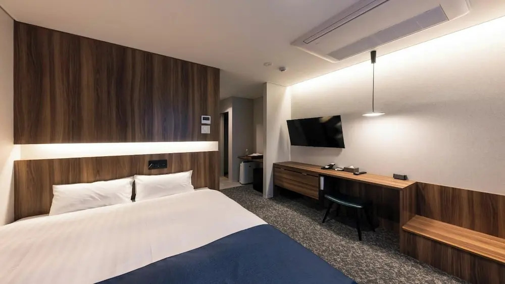 The Still Hotel