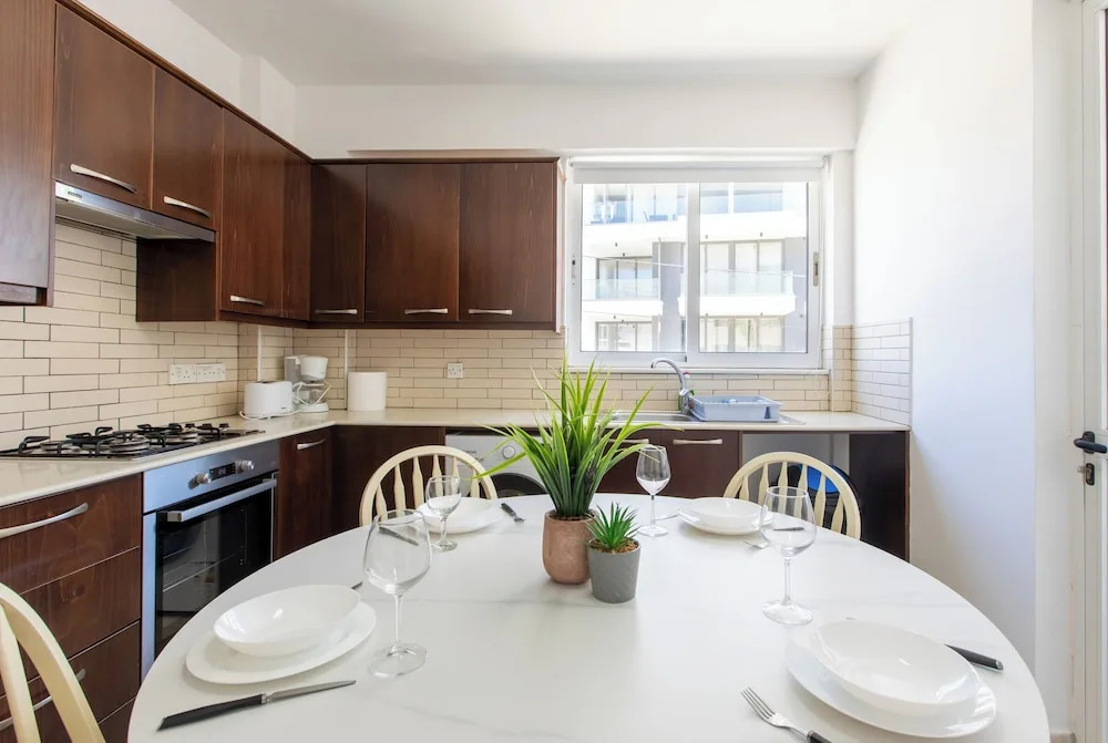 Apollo 2-Bedroom Apartment in Larnaca