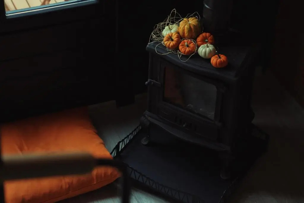 Pentalow Cabin