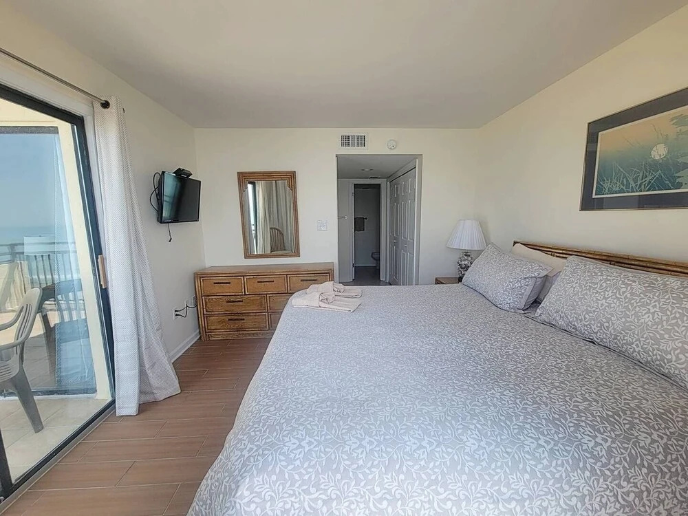Crescent Dunes Ph4 3 Bedroom Home by RedAwning, North Myrtle Beach