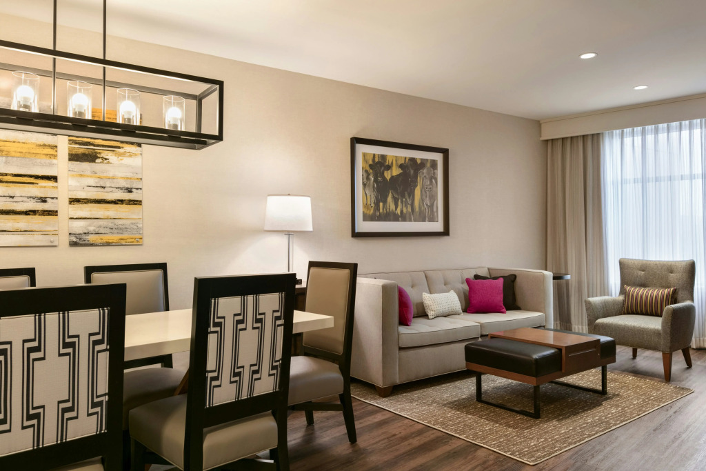 Embassy Suites By Hilton Berkeley Heights