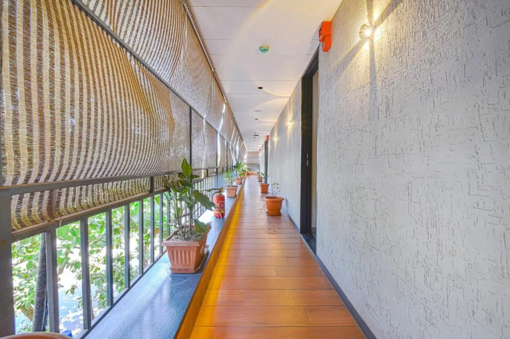 Fabhotel Udhna Inn