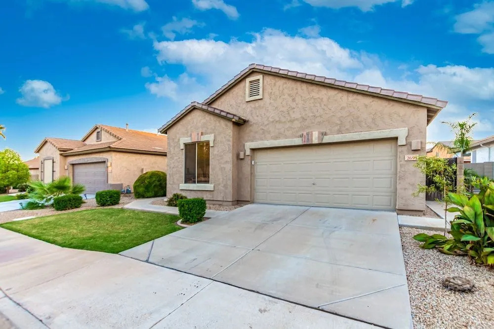 Awesome Chandler Home with Heated Pool! by RedAwning