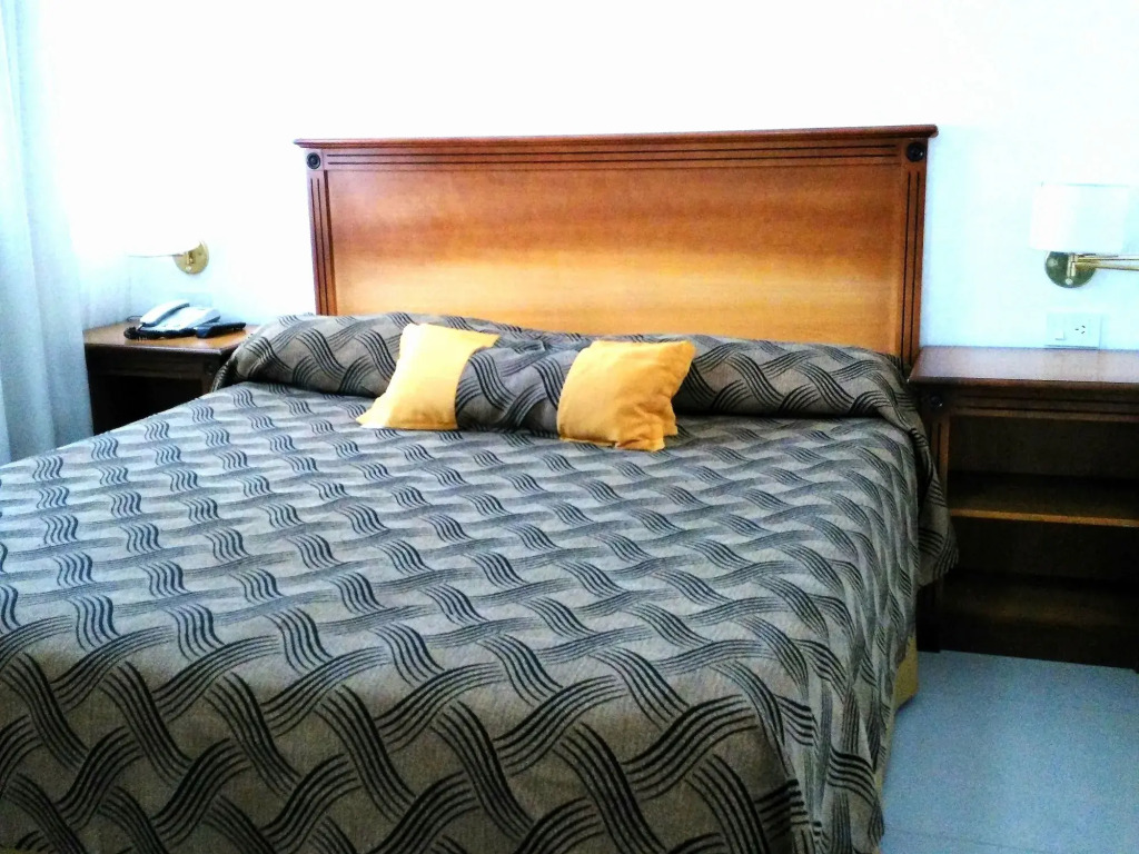 Tritone Hotel
