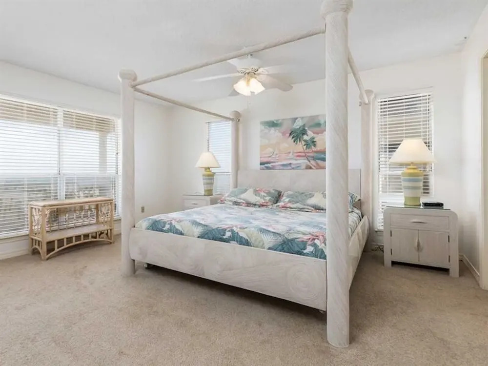 High Tide by Meyer Vacation Rentals