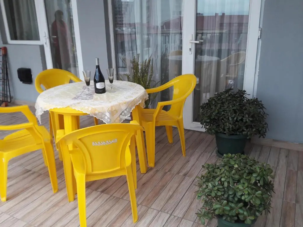 Lia Apartment2
