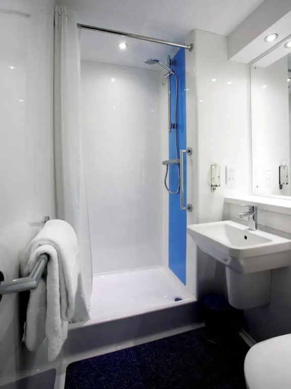 Travelodge Aberdeen Central