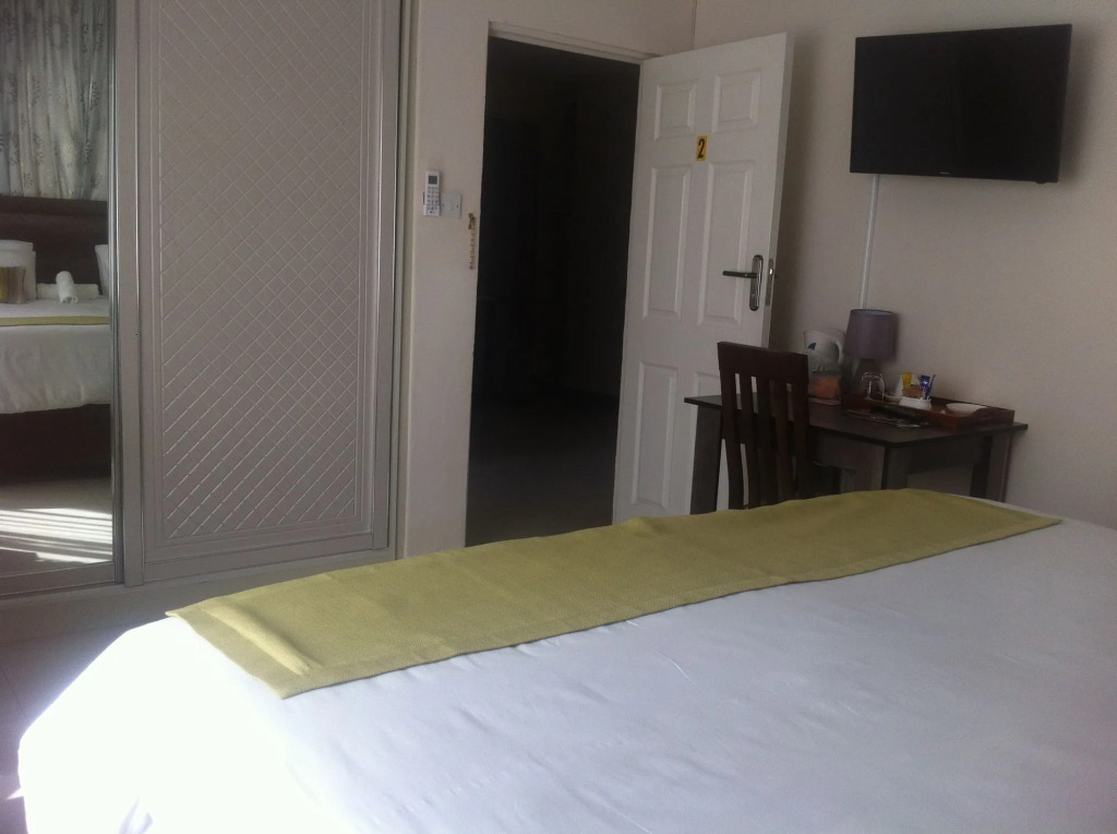 First Avenue Guest House