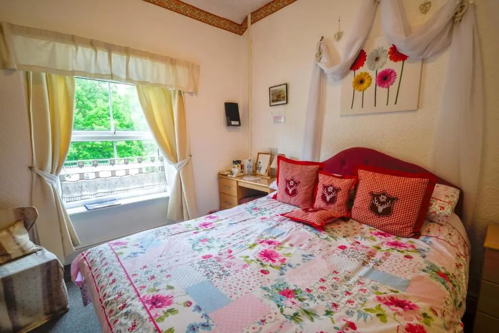 Gorphwysfa House B & B