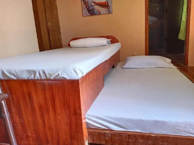RedDoorz at Villa Asela A Garden Resort Cordova FORMER RedDoorz Near Gaisano Grand Cordova