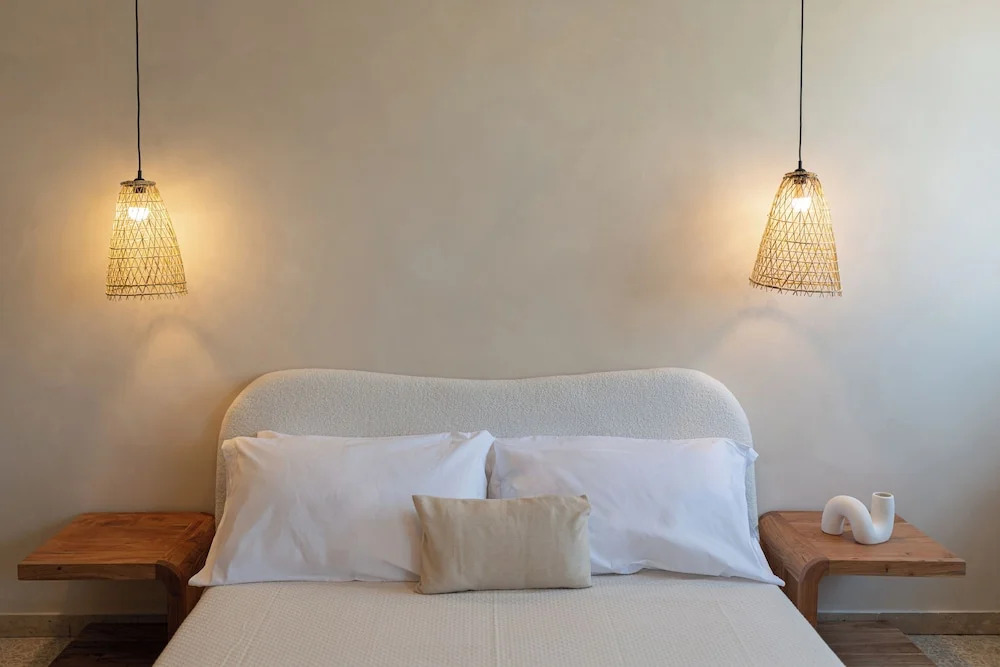 Taga Suites